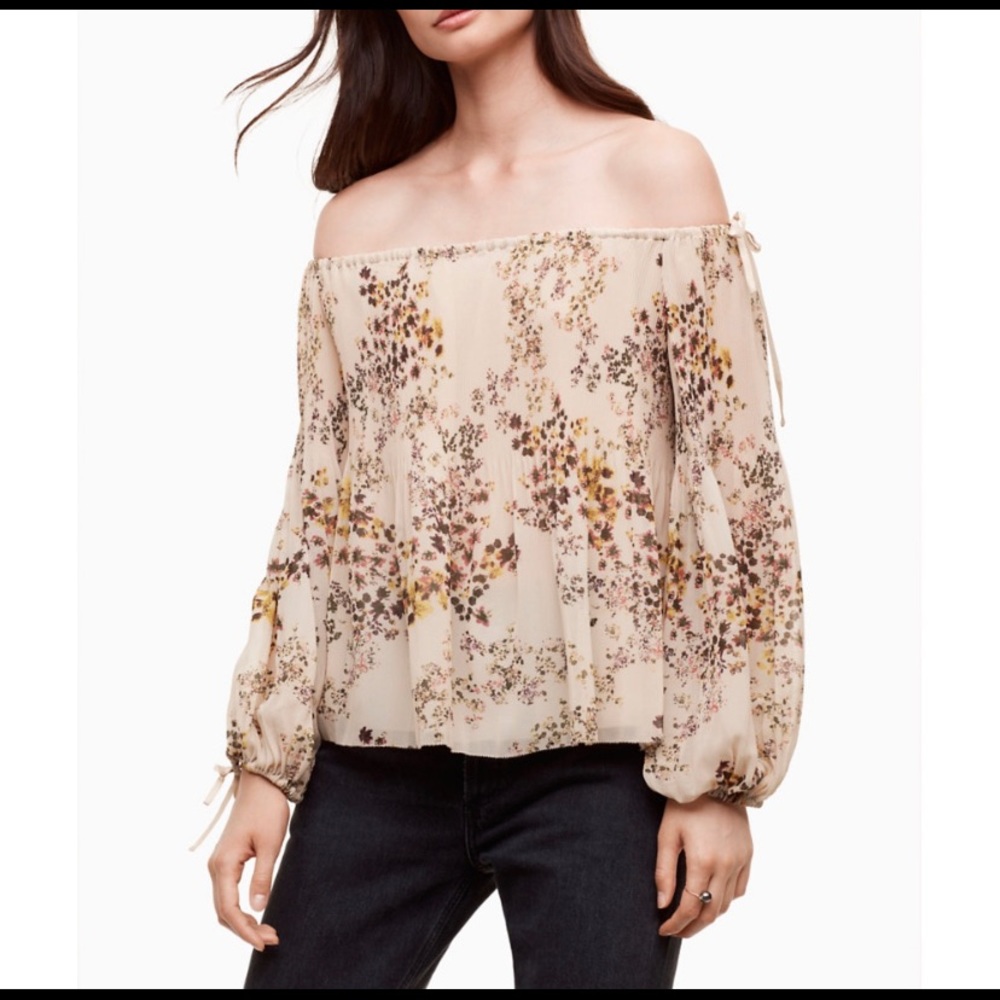 Aritzia Wilfred Talence off the shoulder blouse